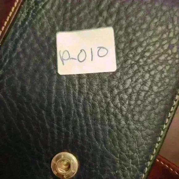 DONNEY AND  BOURKE wallet - Picture 6 of 6